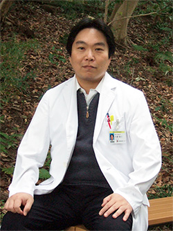 加藤篤士